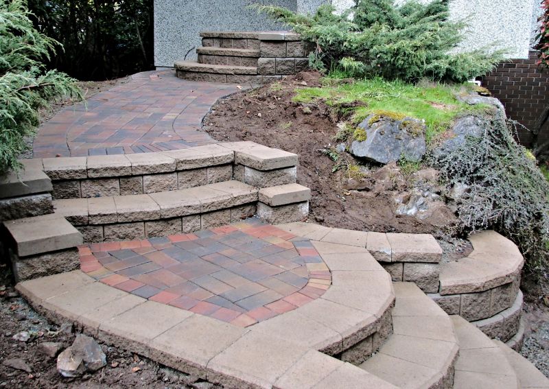 How Sealing Enhances The Color And Appearance Of Pavers